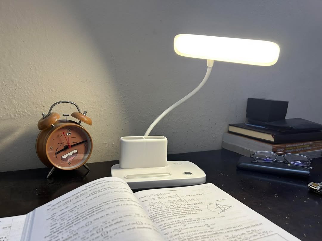 Yage YG-T031C Rechargeable LED Table Lamp – Touch Control, Dimmable, Eye Protection Study Light - Image 3
